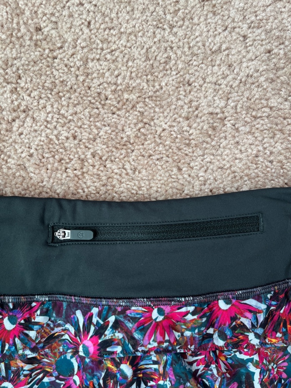 Lululemon Play off the Pleats Floral Skort - Picture 5 of 16